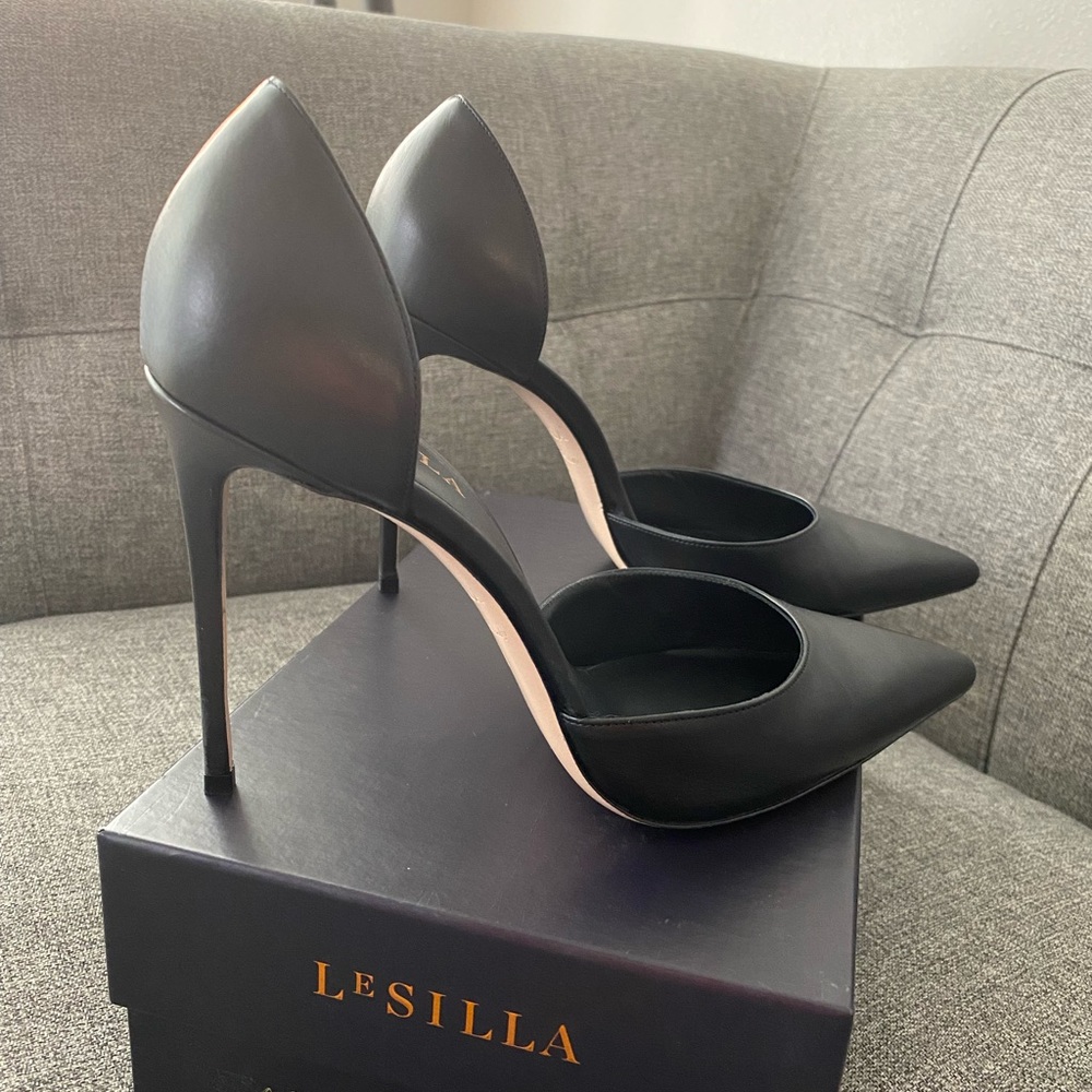 Le Silla black heels
